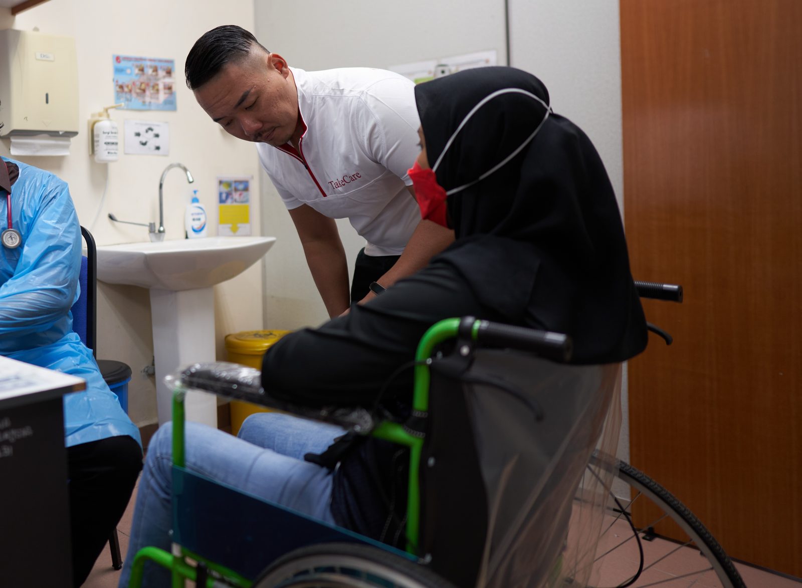 TakeCare Companion di farmasi